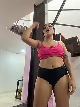 MeggyMae_'s Live XXX Chat