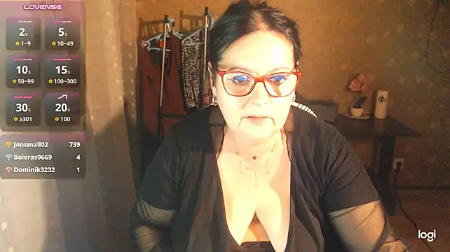 exiMIlf's Live XXX Chat