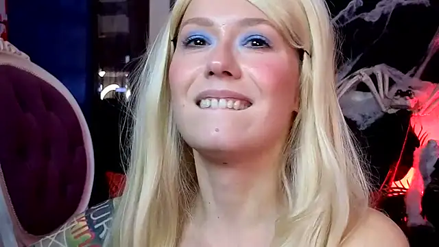 kulteacher's Live XXX Chat