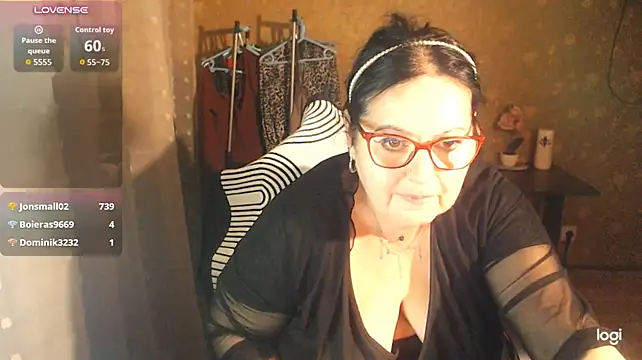 exiMIlf's Live XXX Chat