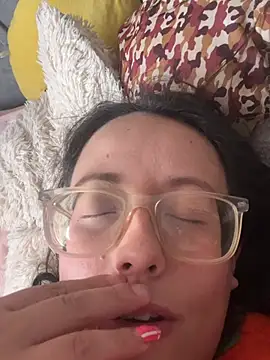 I_Am_BellyRose's Live XXX Chat