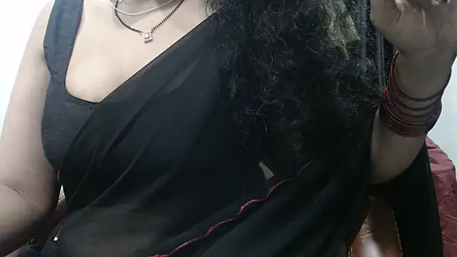 sunitha-3 Adlı Modelin Canlı XXX Sohbeti