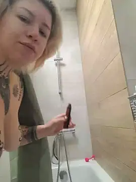 Živý XXX chat divine_eve