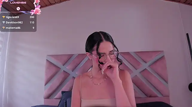 ella__olmosのライブXXXチャット