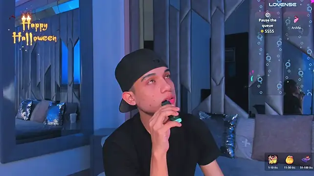 Sebax_Young Chat XXX in diretta