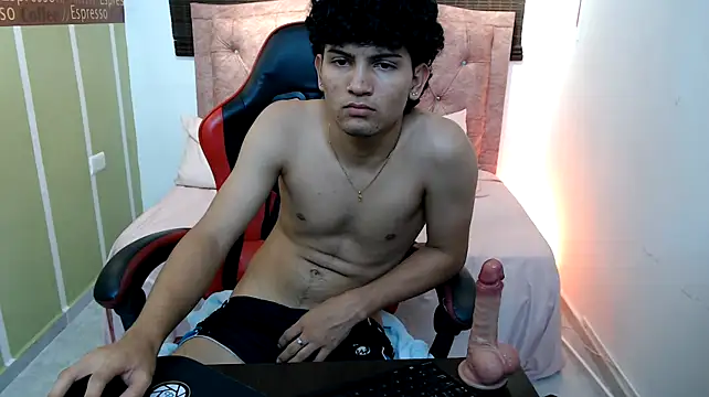sthellar_gp's Webcam Show