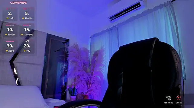 Živý XXX chat CarolineFyre
