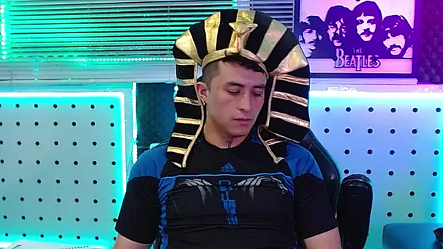 Онлайн чат XXX Godofcumxxx
