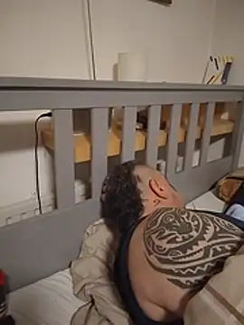 SADOMASKE live XXX chat