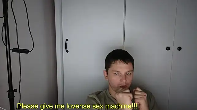 BigL0ve Chat XXX in diretta