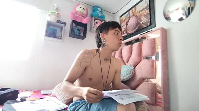 sebastianobig Adlı Modelin Canlı XXX Sohbeti