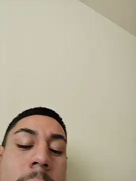 Taylor_DiamondBoy Adlı Modelin Canlı XXX Sohbeti