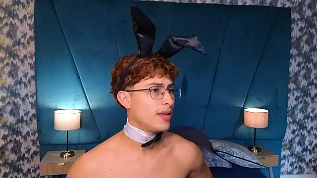 Živý XXX chat Aaron_Eze