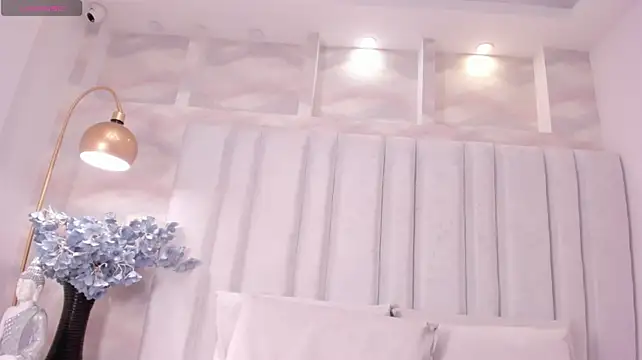 Онлайн чат XXX Corina_taylor1