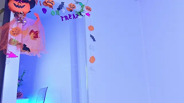 Chat XXX en directo de GingerMoon_