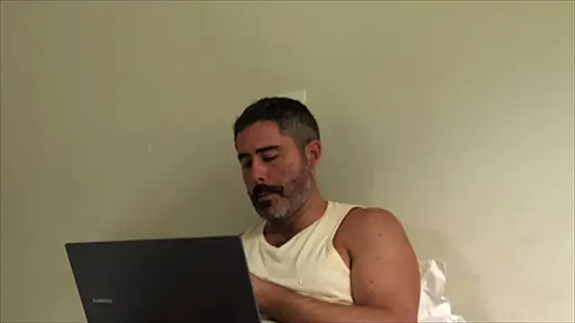 victor_chatのライブXXXチャット