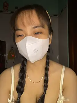 Virginal69's Live XXX Chat