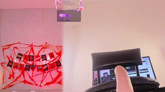 PeachMonroe Live XXX Chat