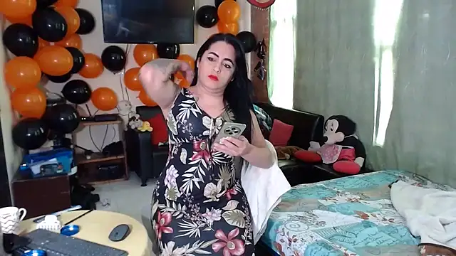 Chat +18 de Sashaferrari2000 ao vivo