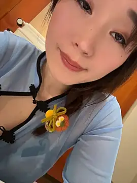 Dian-Sex's Live XXX Chat