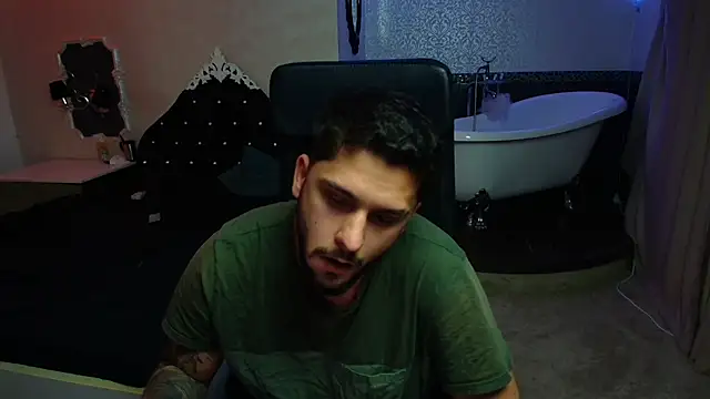 Chat XXX en directo de TroyWadee