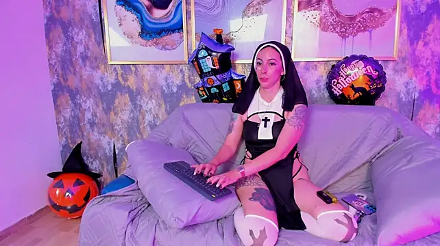 HollyBloom_のライブXXXチャット