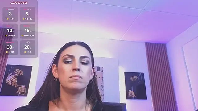 Онлайн чат XXX alaia77
