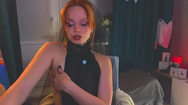 sinteas Adlı Modelin Canlı XXX Sohbeti