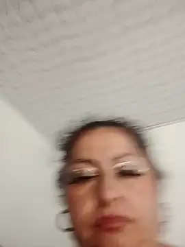 Keyla01_: απευθείας συνομιλία ΧΧΧ