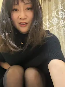 XXX chat uživo modela huihui_520