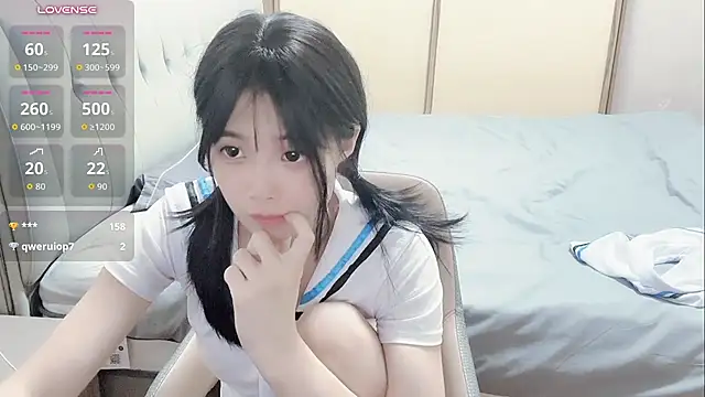 --yo-yo--のライブXXXチャット