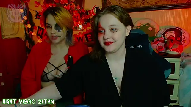 TrickyKitsune Pertunjukan Webcam