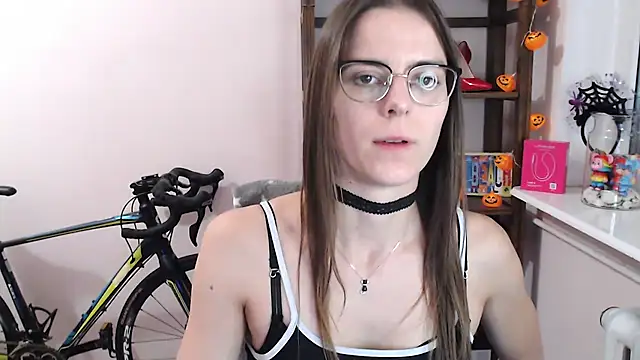 love_megi: онлайн-секс-чат