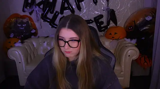 Lissaa_Moon Live XXX-Chat