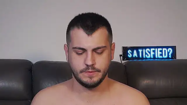 XXX chat uživo modela CrazyDom1