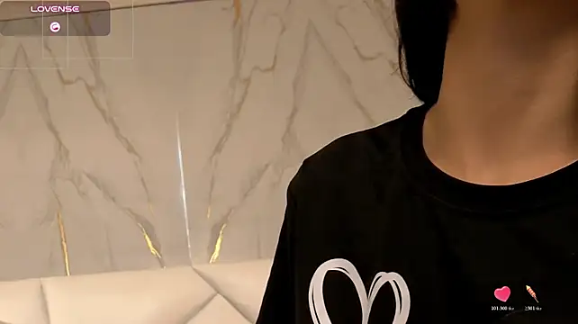 miajhonsonx's Live XXX Chat