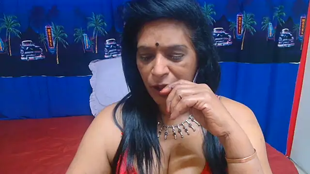 XXX chat uživo modela INDIANFUSION