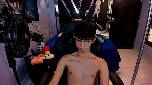 LiamHeatxn Live XXX chat
