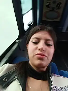 Chat +18 de SALOME-28_ ao vivo