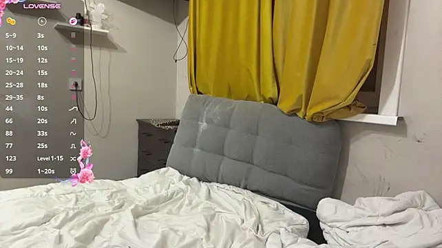 miafruit – Naživo XXX chat