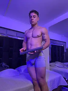 MR_MUSCLE's Live XXX Chat