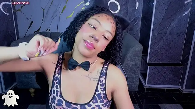 Violeth_b's Live XXX Chat