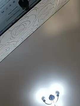 AvrilMillers 라이브 XXX 채팅