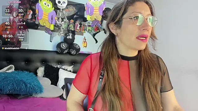 kaylaMinov_ Chat XXX in diretta