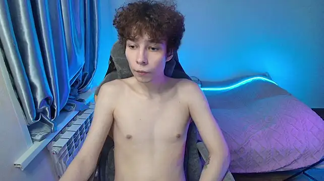Adam_Kroy XXX чат на живо