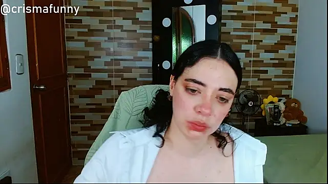 sajecrismaa's Live XXX Chat