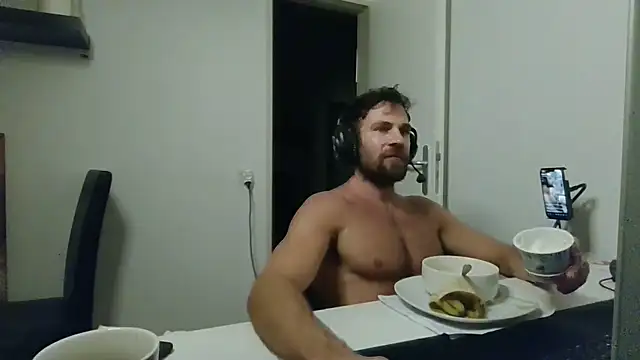 alpha-hunk live XXX chat