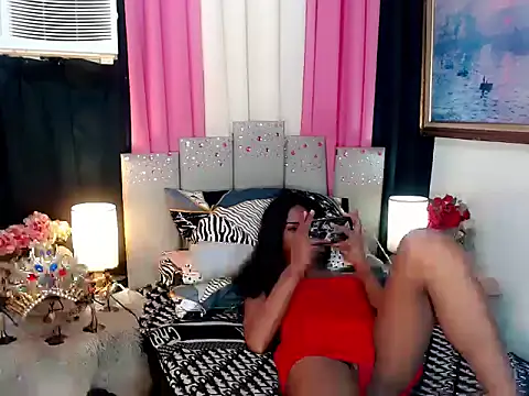 Tarah_victoria_collins Chat XXX in diretta
