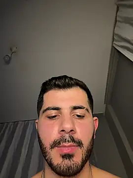 1ilzm's Live XXX Chat
