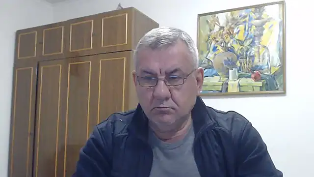 machomale3's Live XXX Chat